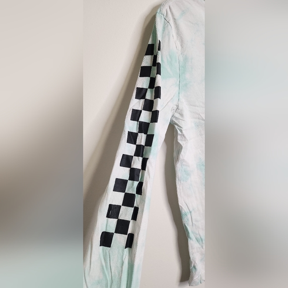 Snoopy Japanese Tie Dye Long Sleeve Shirt - Picture 4 of 8